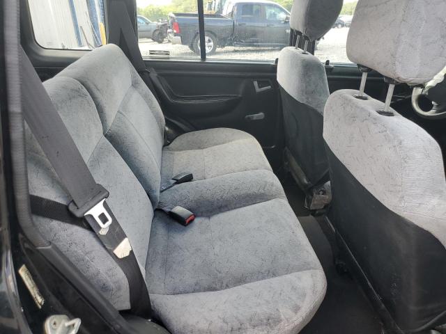 1998 Chevrolet Tracker VIN: 2CNBE1365W6906639 Lot: 55853804