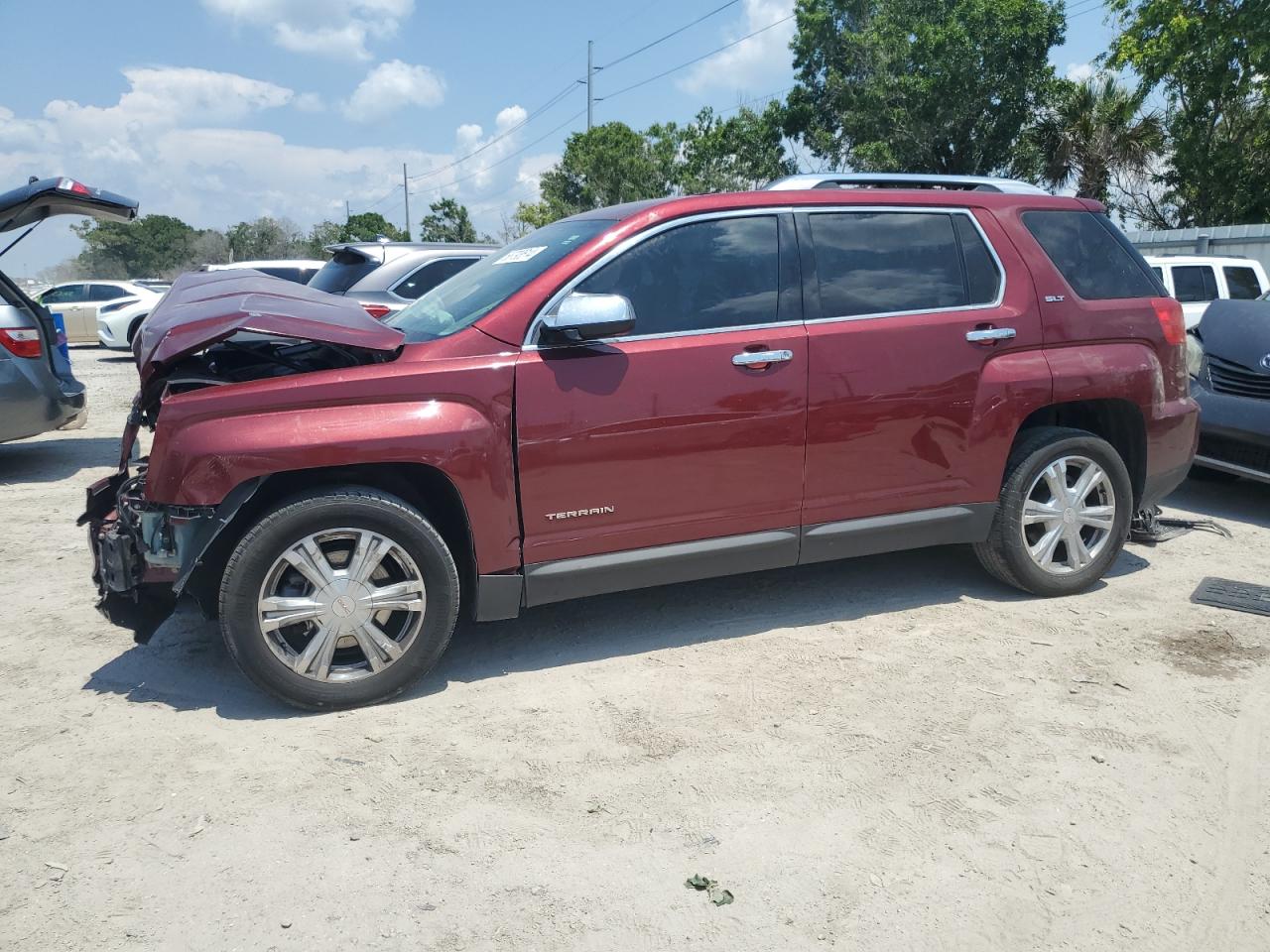 2GKALPEK6H6135943 2017 GMC Terrain Slt