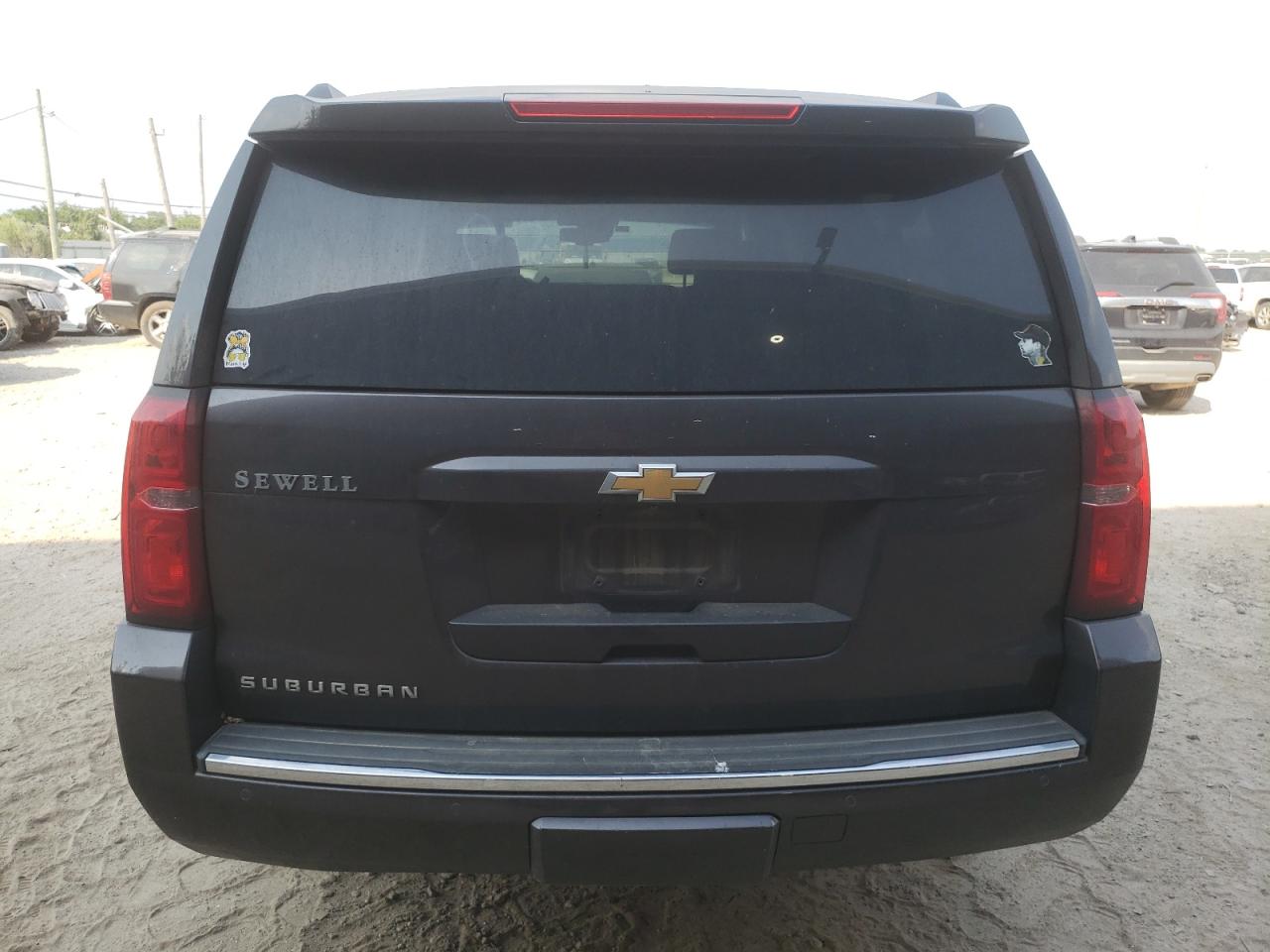 1GNSCKKCXFR742565 2015 Chevrolet Suburban C1500 Ltz