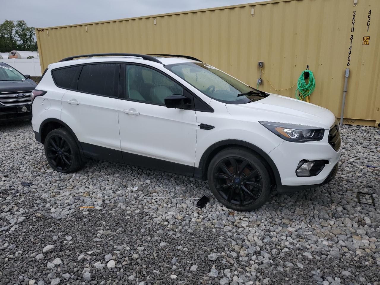 1FMCU0HD7JUC39950 2018 Ford Escape Sel