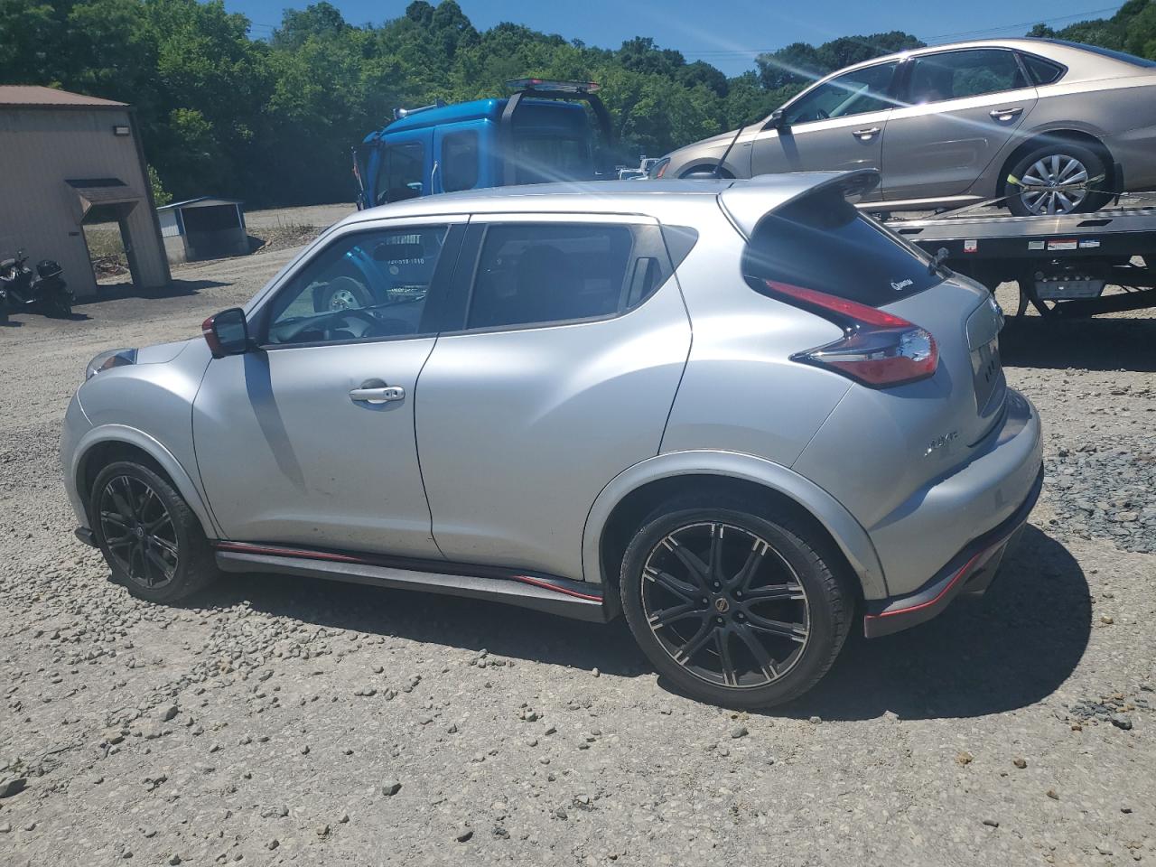 2015 Nissan Juke S vin: JN8AF5MV0FT561655