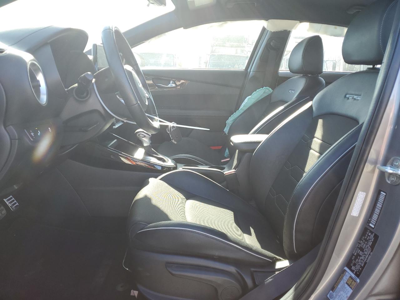 3KPF54AD4NE448227 2022 Kia Forte Gt Line