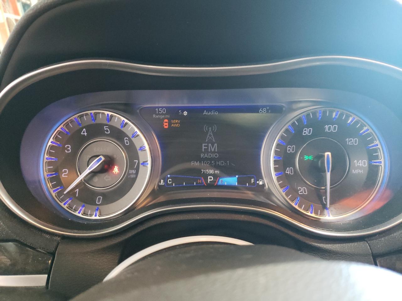 2C3CCAKG7GH111515 2016 Chrysler 300C