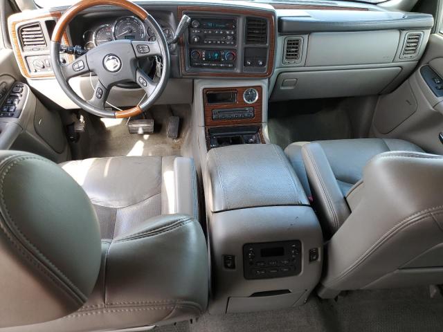 2004 Cadillac Escalade Luxury VIN: 1GYEK63N24R318692 Lot: 54207734