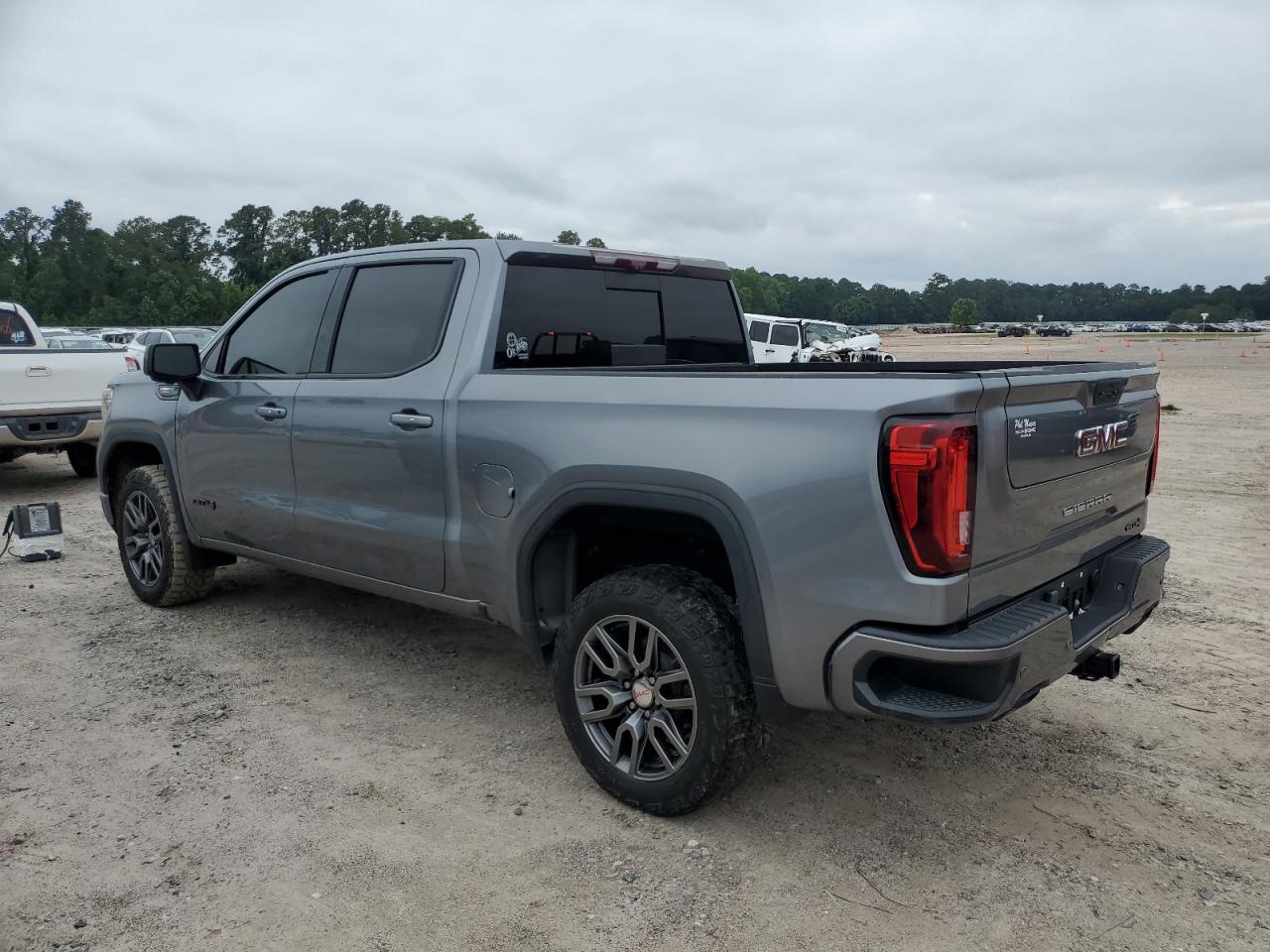 2021 GMC Sierra K1500 At4 vin: 1GTP9EEL5MZ230932