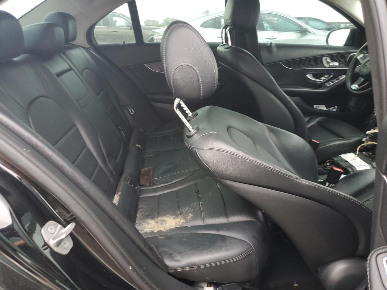 55SWF4JB1HU232523 2017 Mercedes-Benz C 300