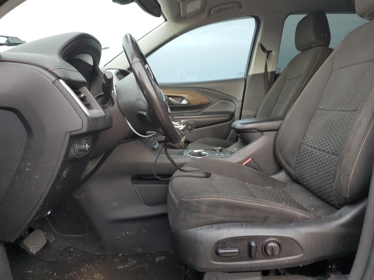 3GKALMEV4JL333575 2018 GMC Terrain Sle