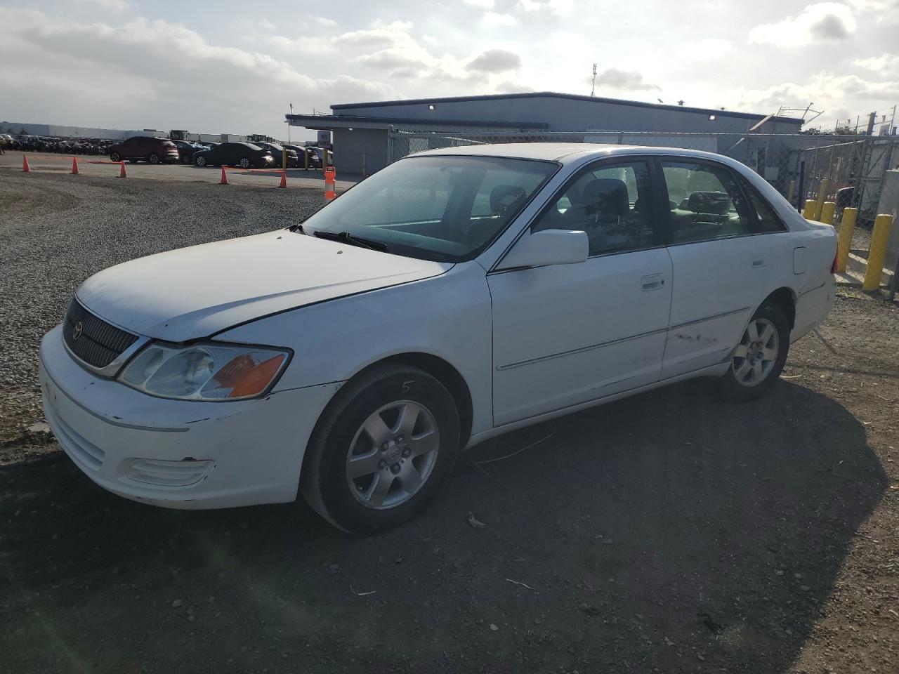 4T1BF28B8YU093021 2000 Toyota Avalon Xl