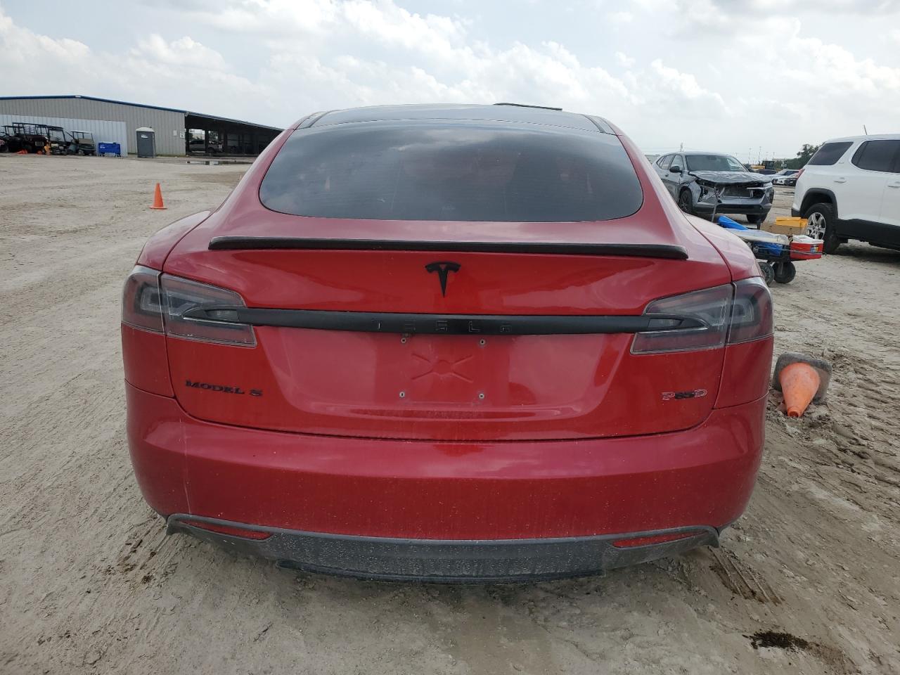 5YJSA1H10EFP44229 2014 Tesla Model S