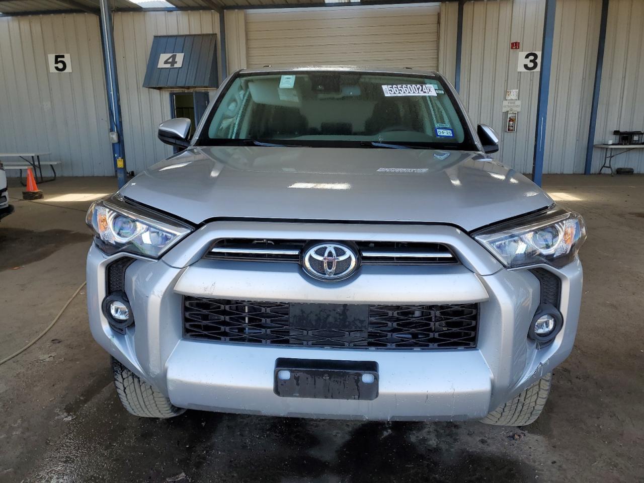 Lot #2608450419 2023 TOYOTA 4RUNNER SE