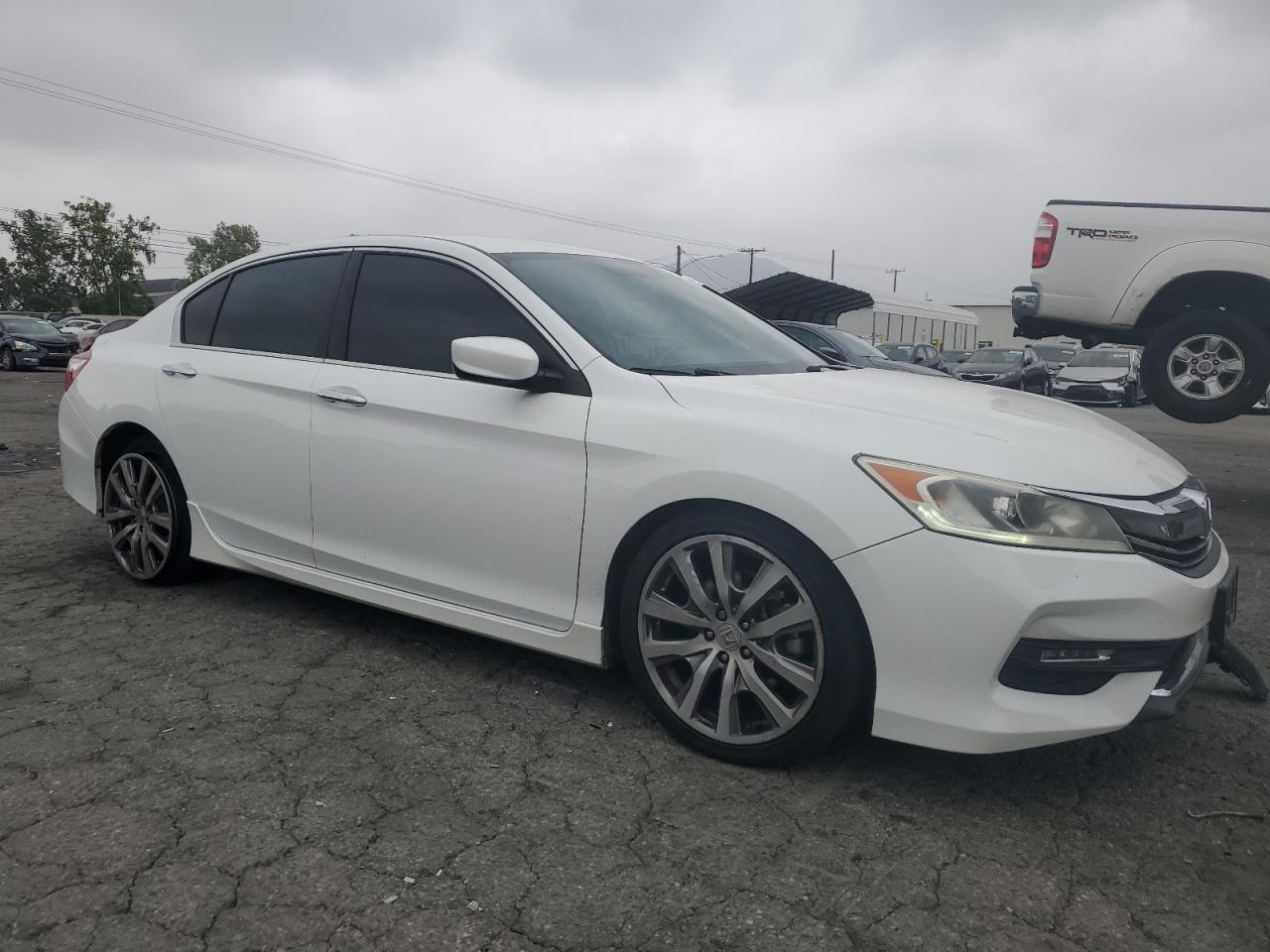 1HGCR2F56GA067712 2016 Honda Accord Sport