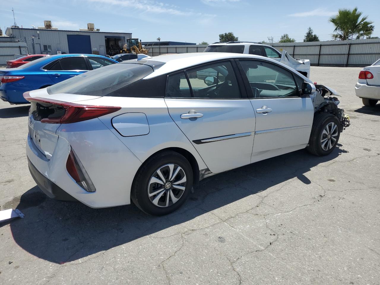 JTDKARFP7J3088673 2018 Toyota Prius Prime