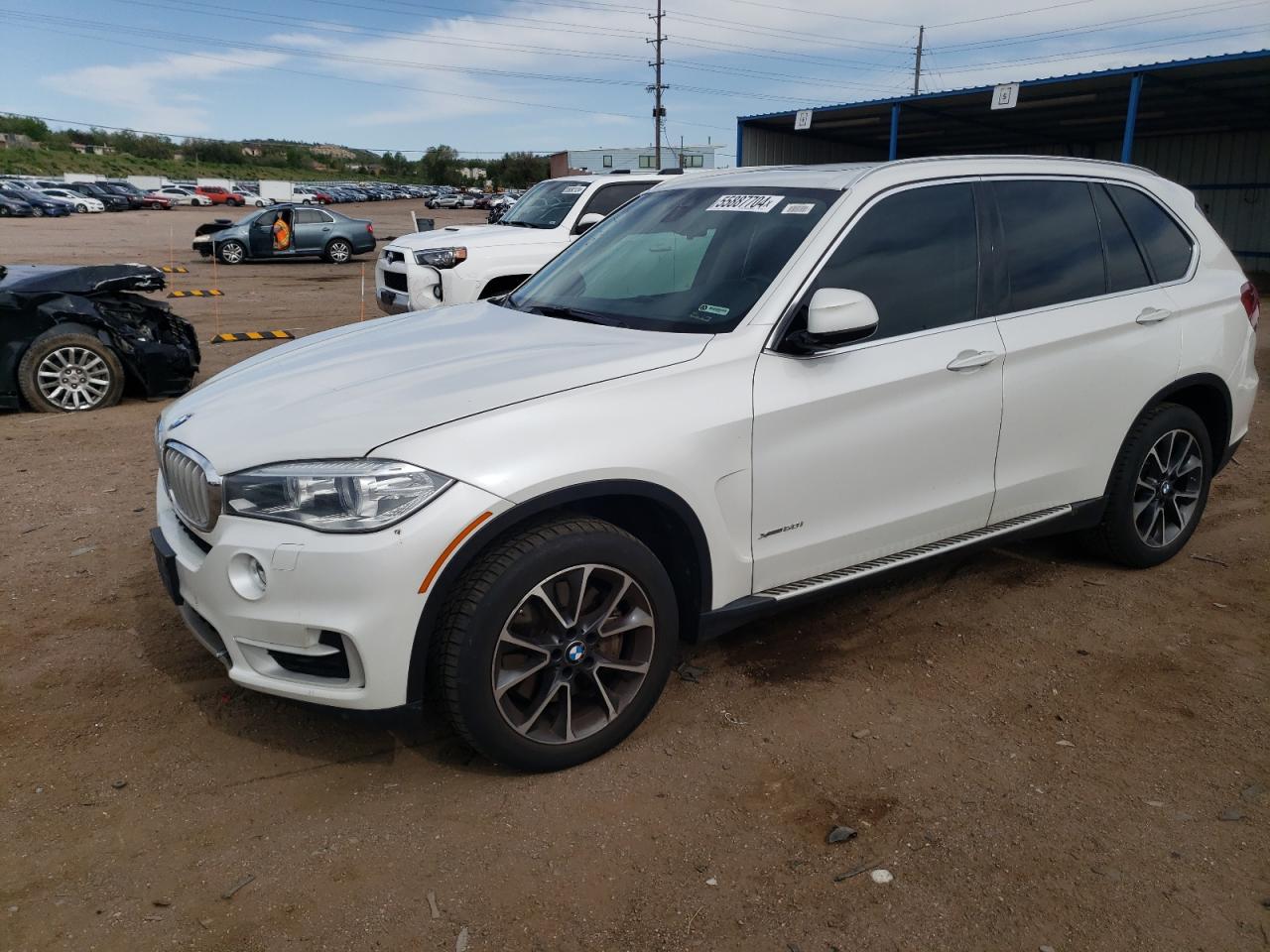 2015 BMW X5 xDrive50I vin: 5UXKR6C53F0J76640