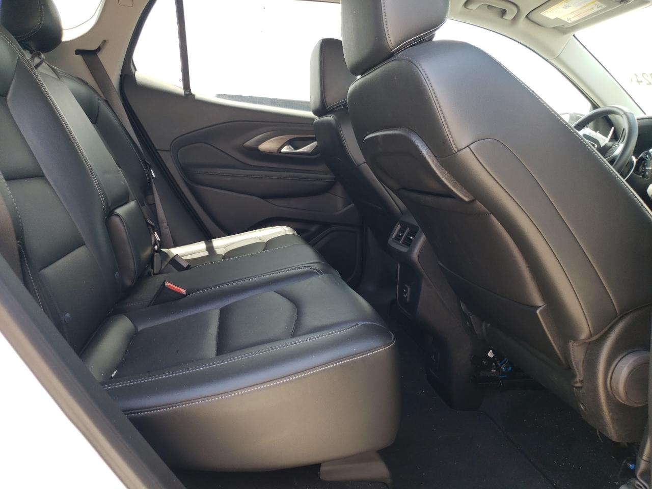 3GKALPEV7NL304384 2022 GMC Terrain Slt