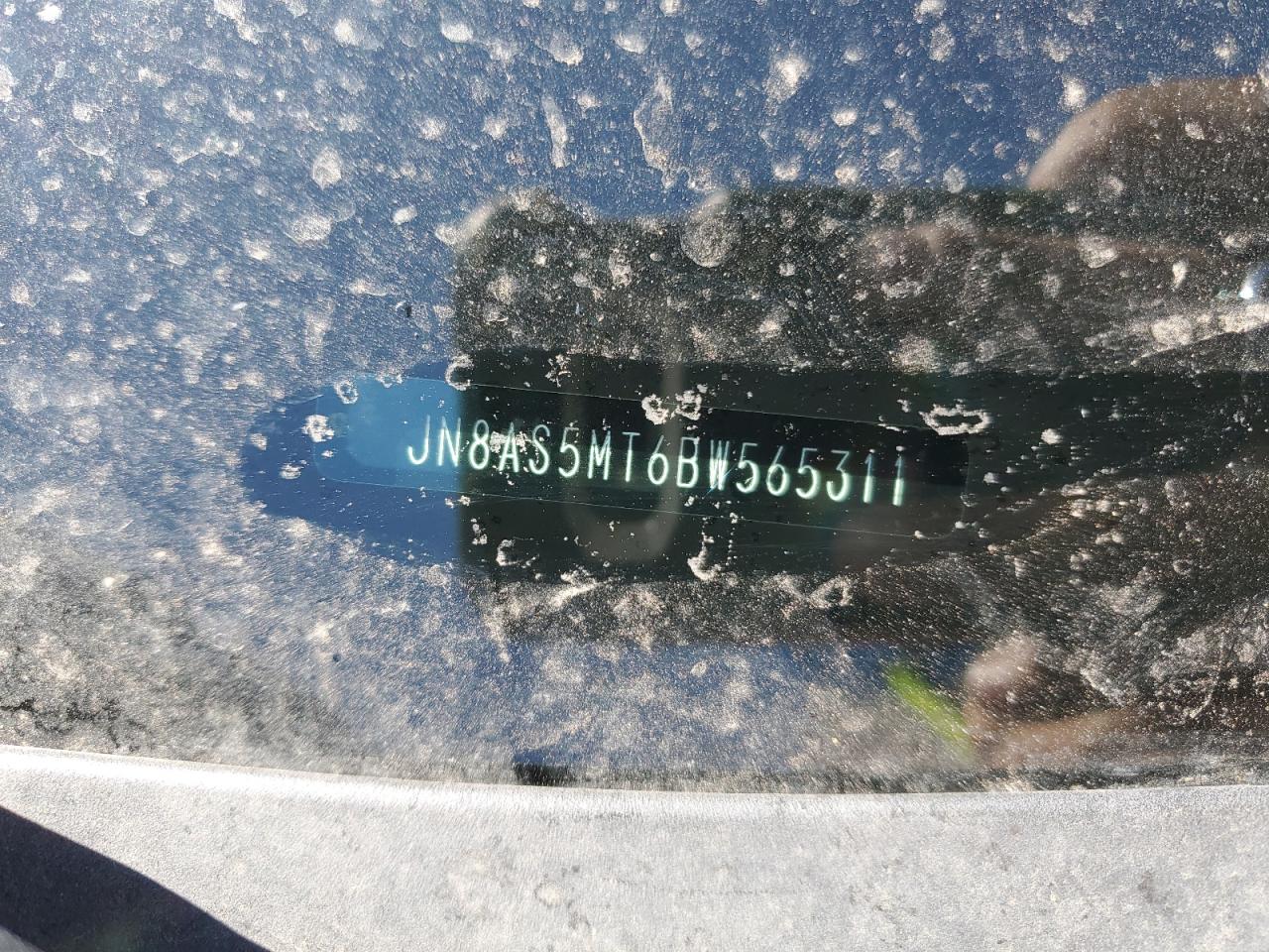 JN8AS5MT6BW565311 2011 Nissan Rogue S