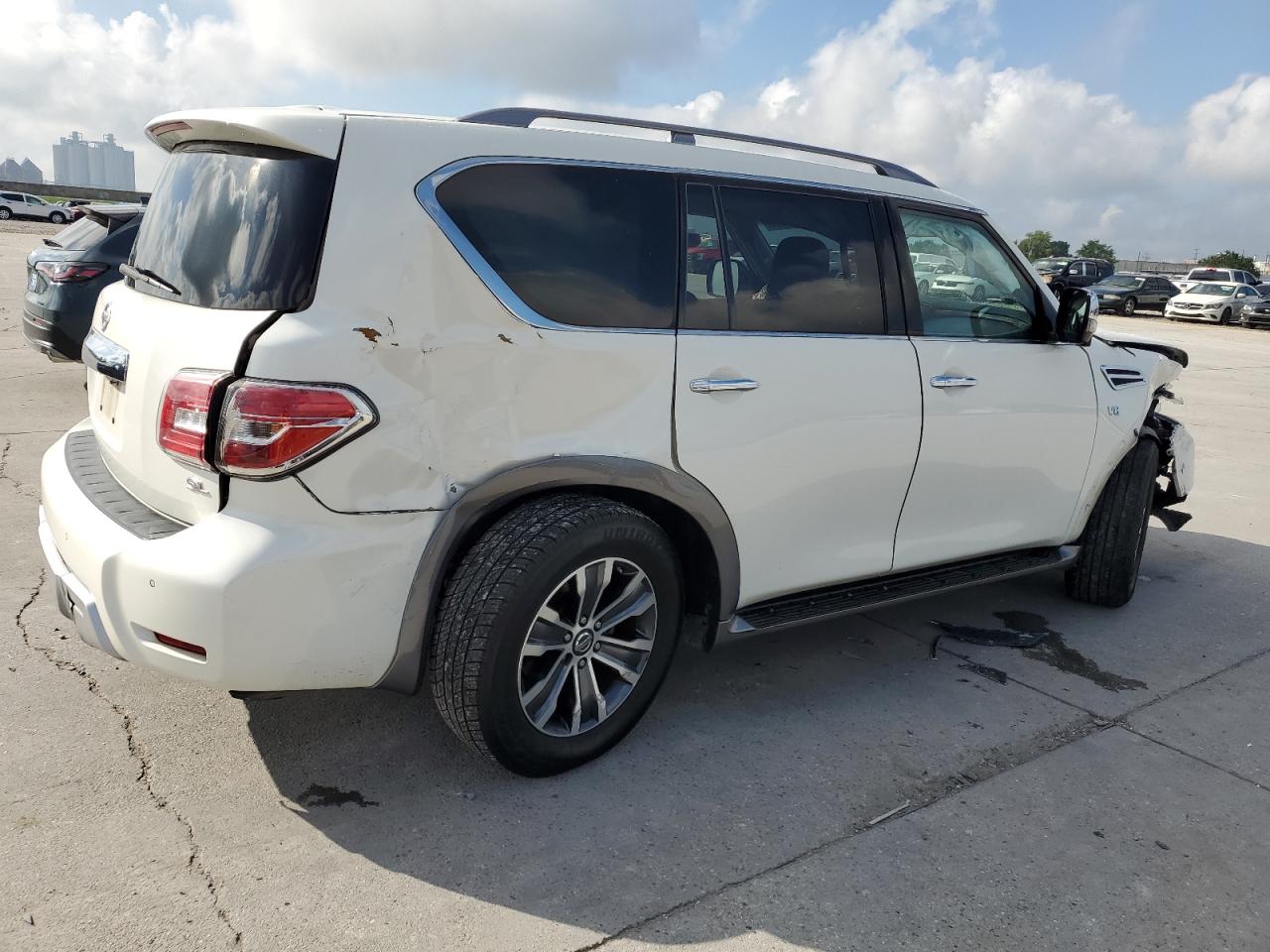 JN8AY2ND8H9004006 2017 Nissan Armada Sv