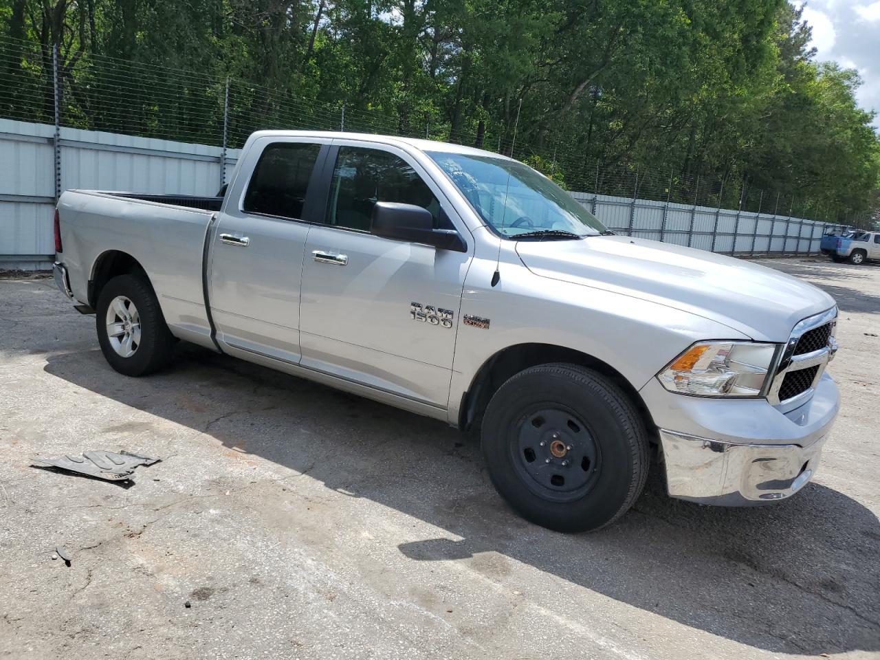 2017 Ram 1500 Slt vin: 1C6RR6GT1HS576591