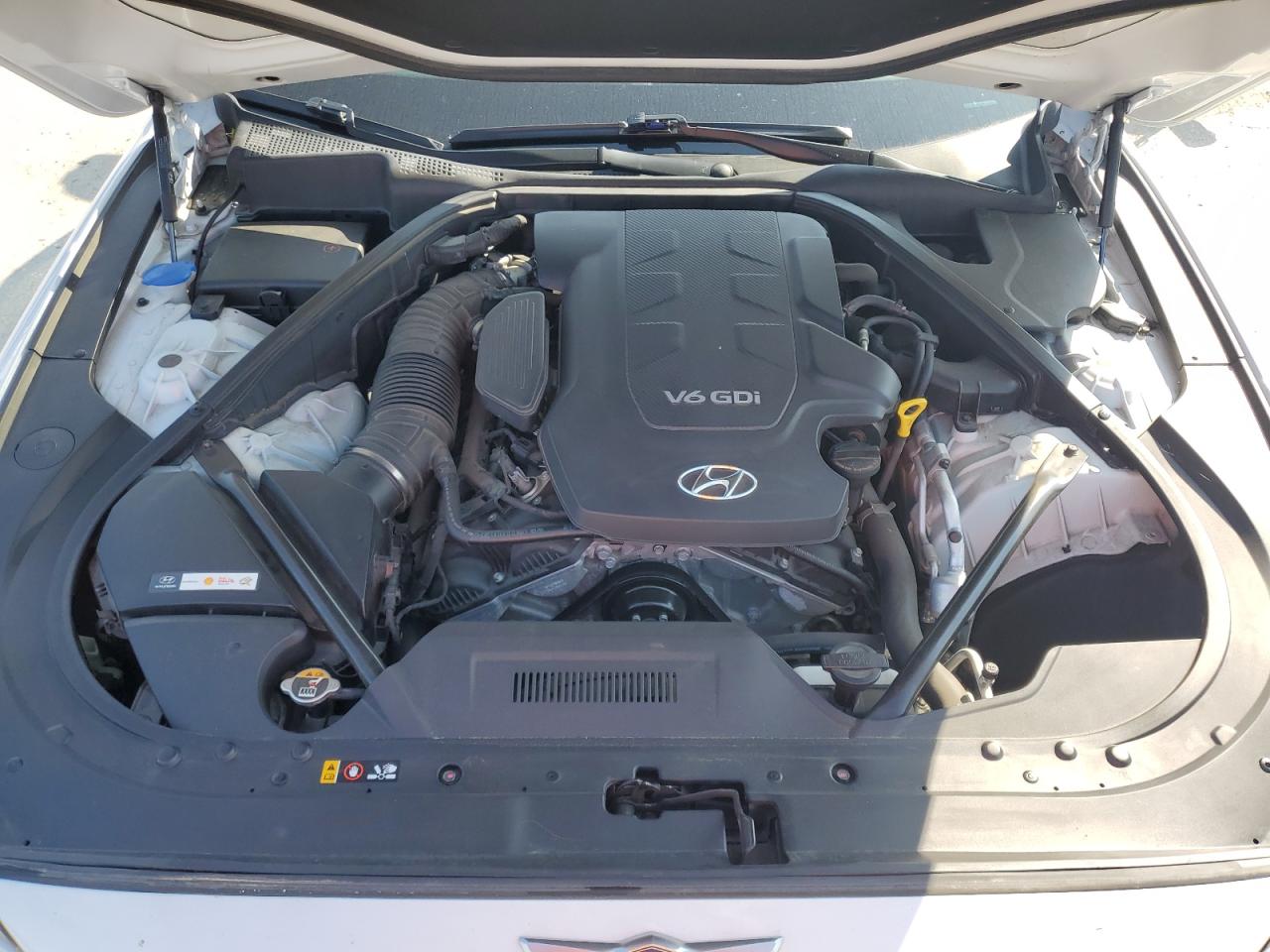 KMHGN4JE1FU065843 2015 Hyundai Genesis 3.8L