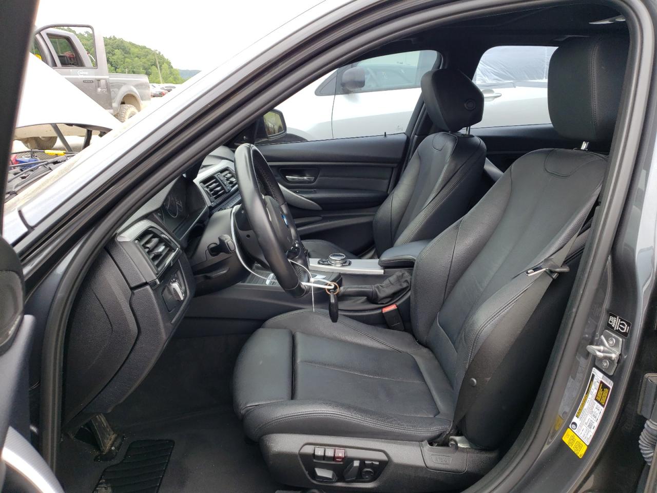 WBA3A9C54EF478834 2014 BMW 335 I