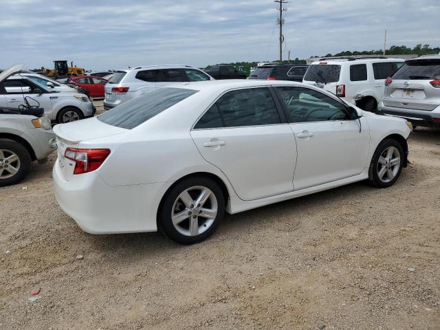 VIN 4T1BF1FK3EU870102 2014 Toyota Camry, L no.3