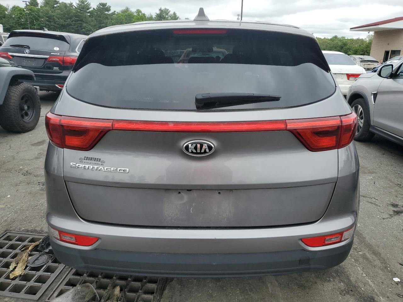 KNDPM3AC7J7445681 2018 Kia Sportage Lx