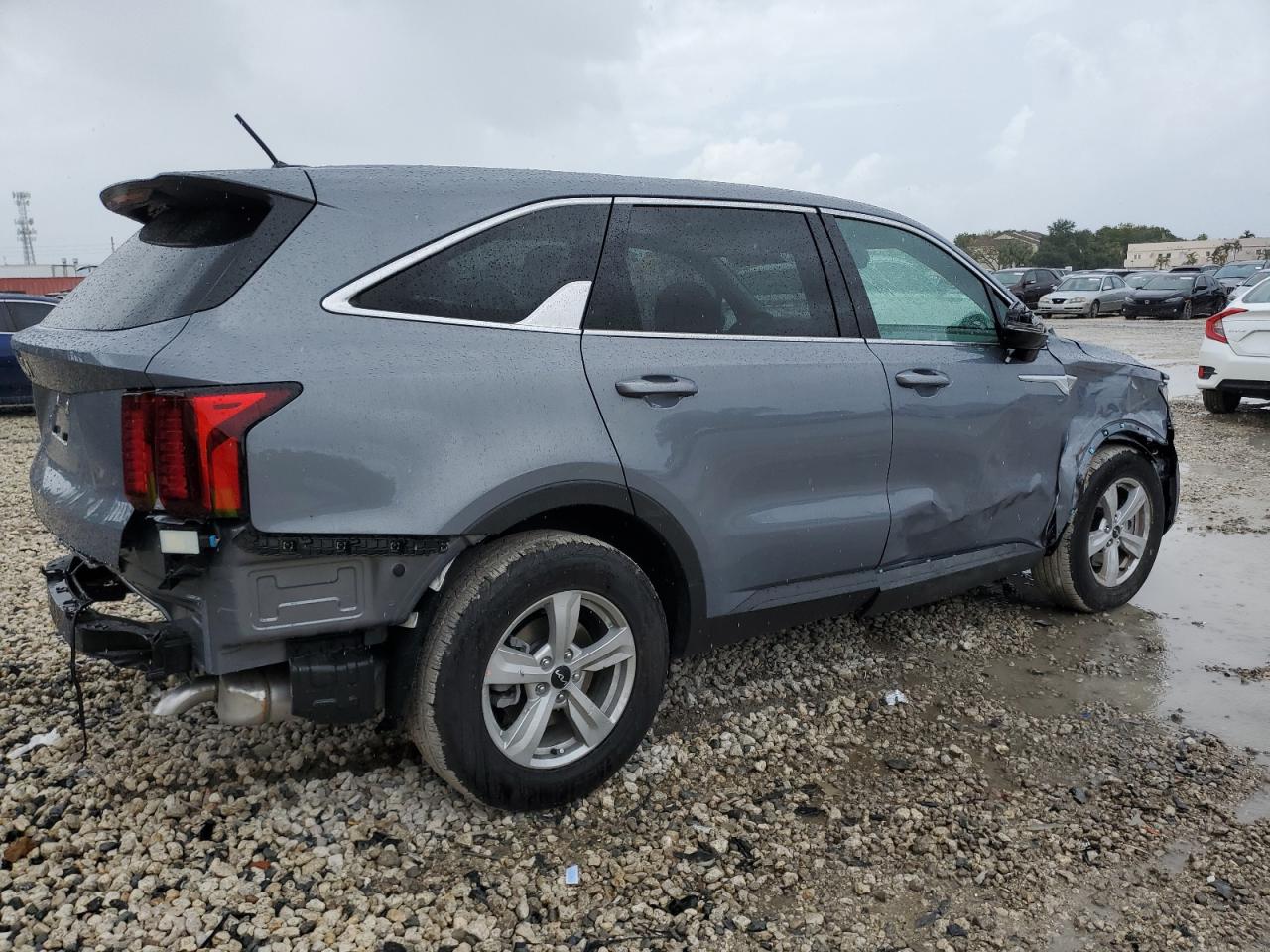 Lot #2940889422 2023 KIA SORENTO LX