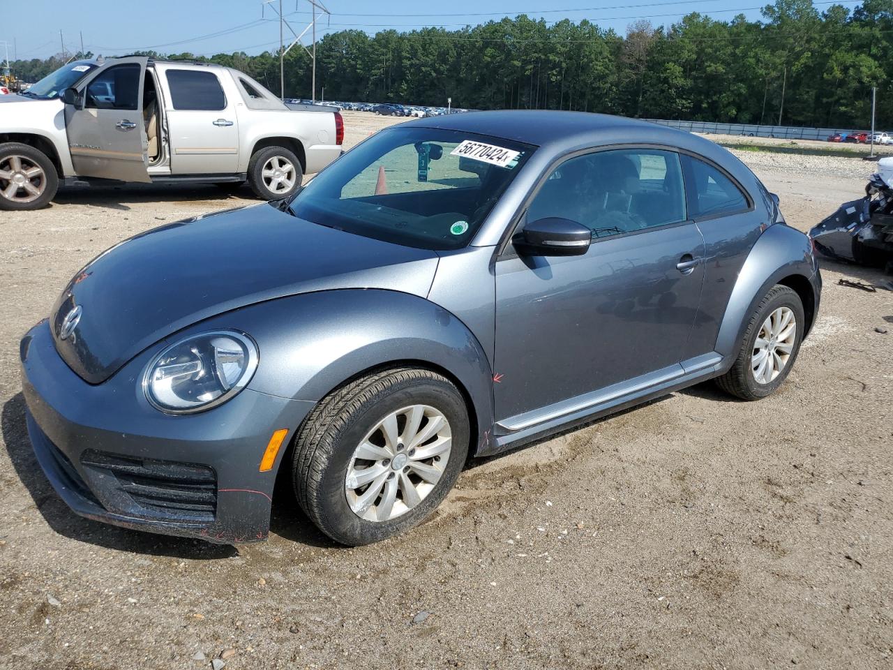 3VWFD7AT7KM700868 2019 Volkswagen Beetle S