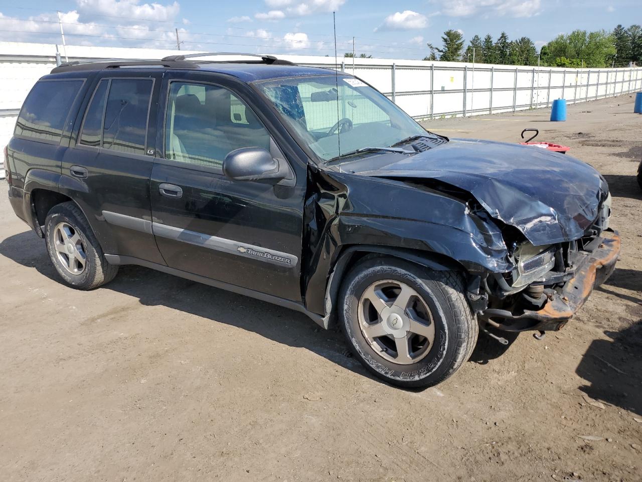 1GNDT13S142382617 2004 Chevrolet Trailblazer Ls