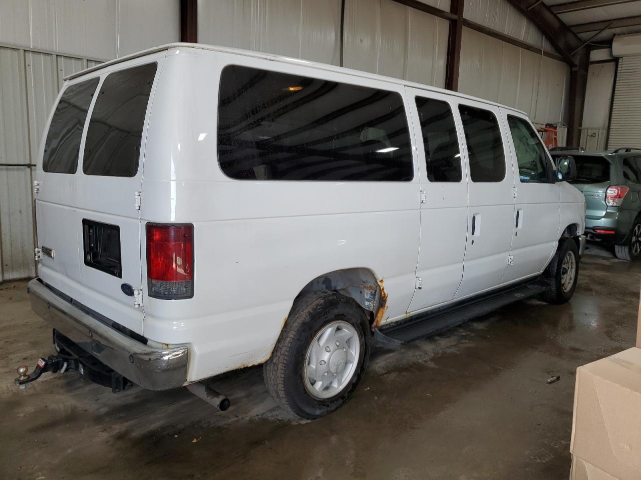 1FDNE11W18DB24536 2008 Ford Econoline E150 Van