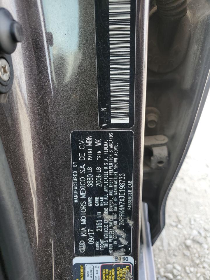 3KPFK4A7XJE198733 2018 Kia Forte Lx