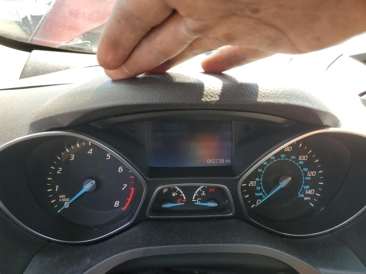 1FMCU0GX3FUA50568 2015 Ford Escape Se