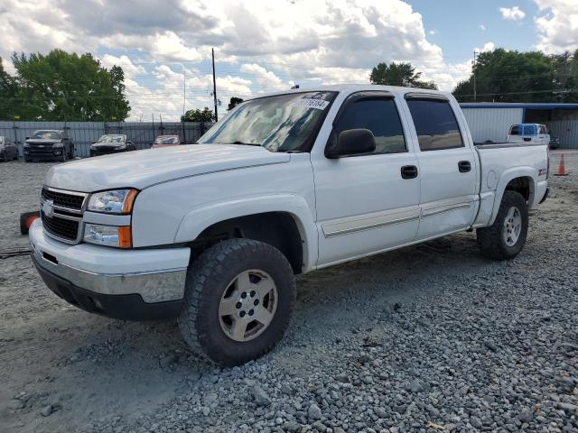 2006 Chevrolet Silverado K1500 VIN: 2GCEK13T561166832 Lot: 56616184