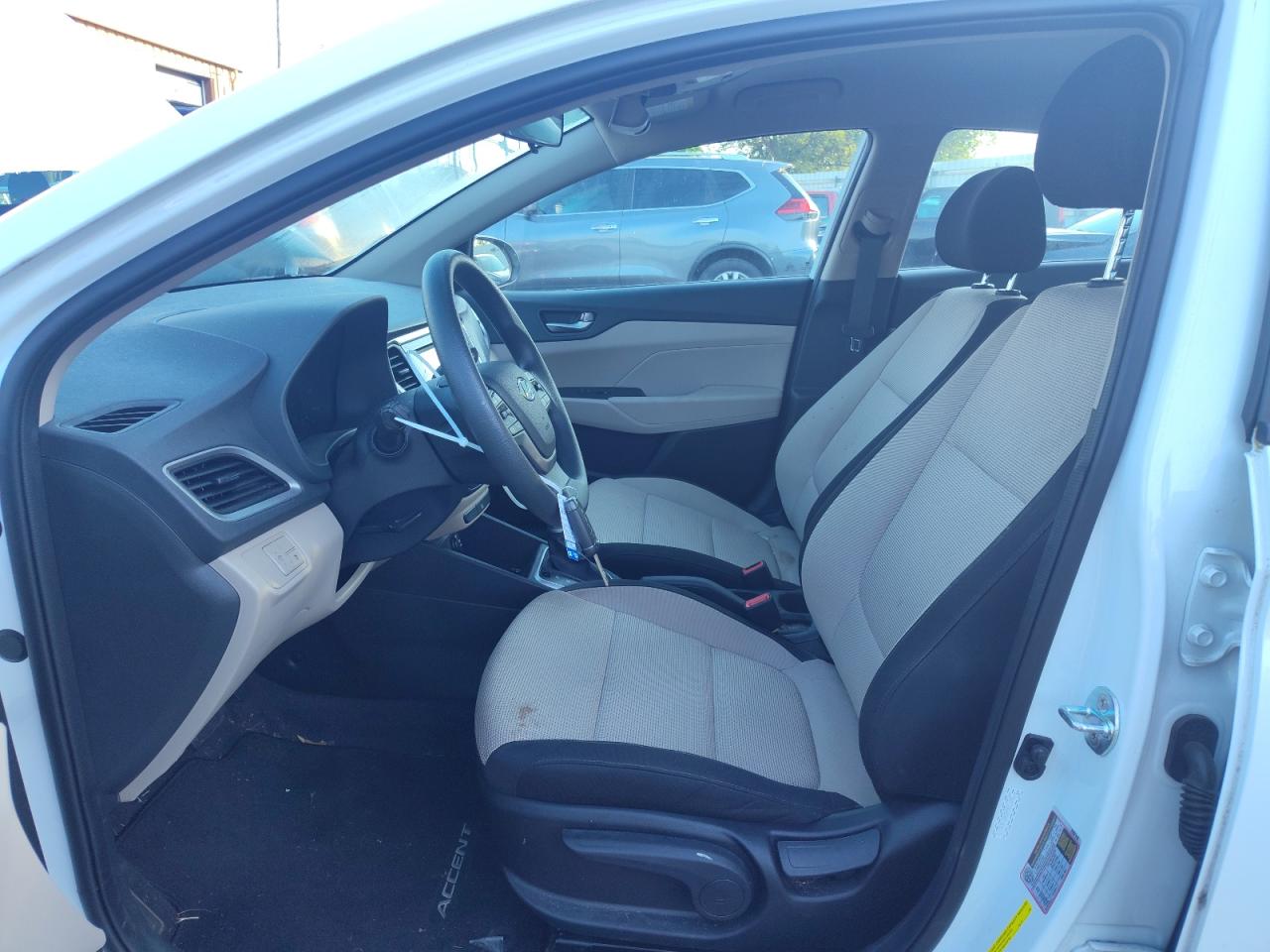 3KPC24A60NE165613 2022 Hyundai Accent Se