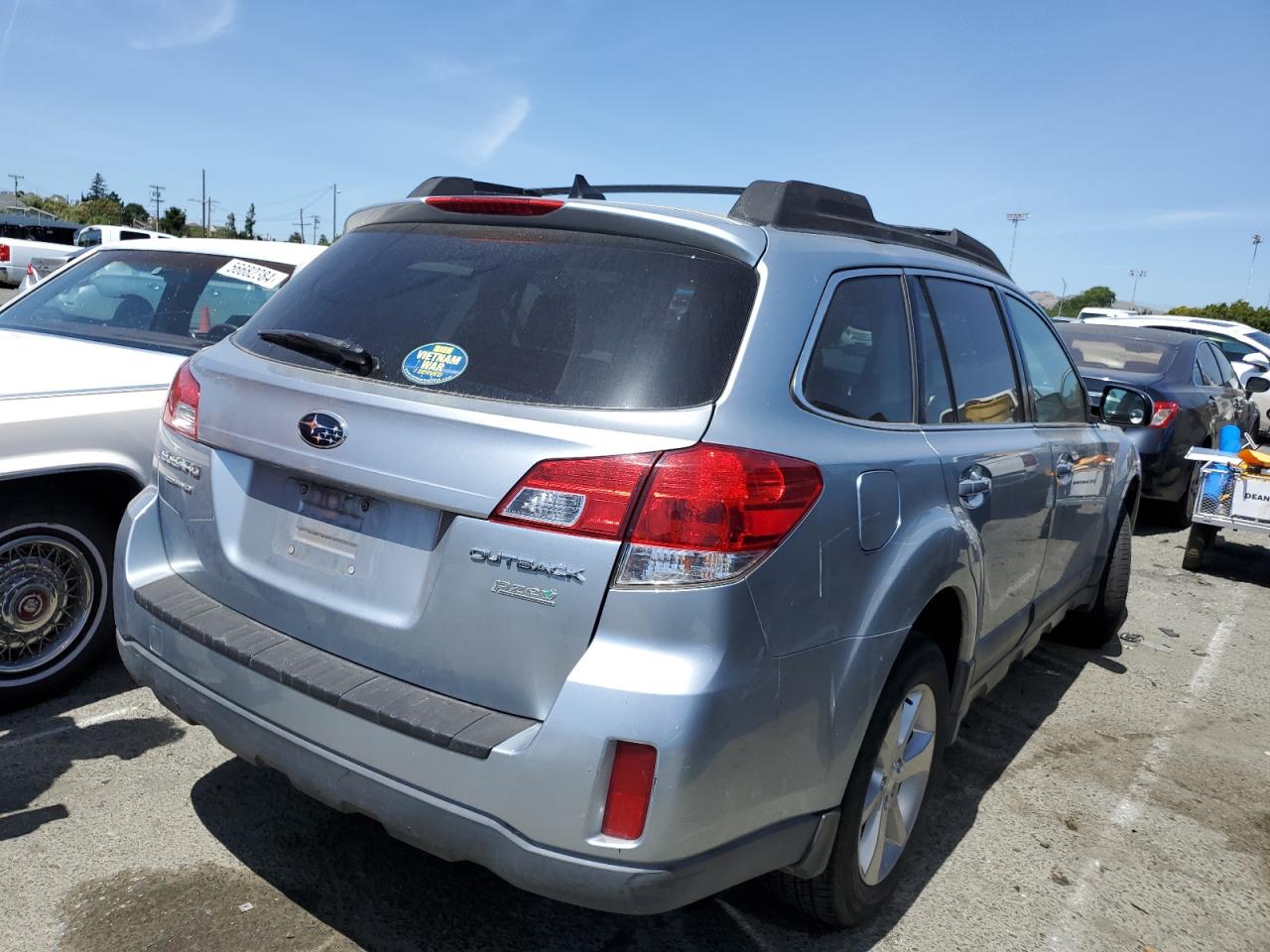 2013 Subaru Outback 2.5I Limited vin: 4S4BRBJC3D3258676