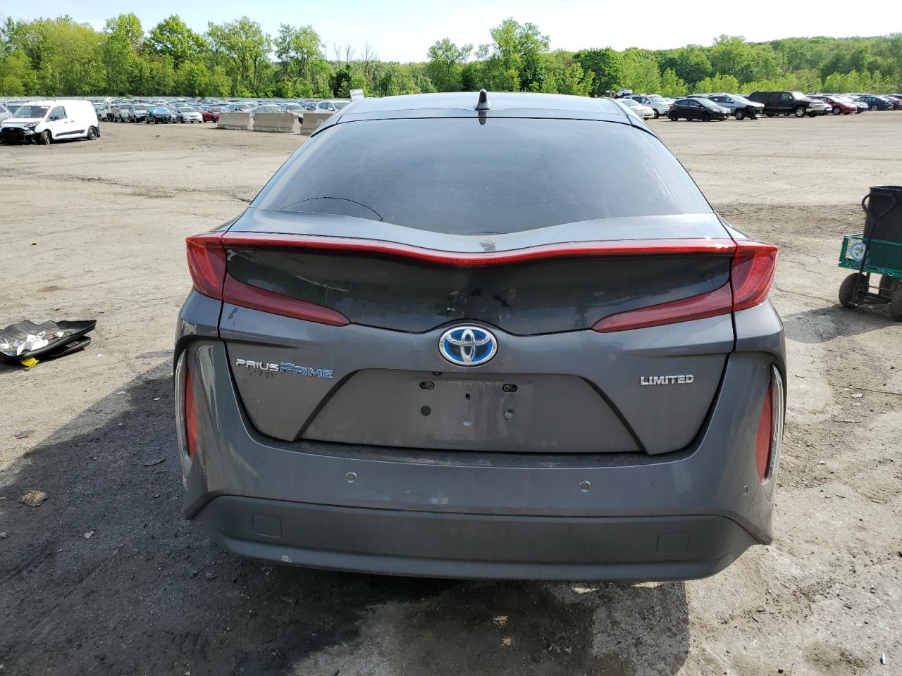 JTDKARFPXL3125881 2020 Toyota Prius Prime Le