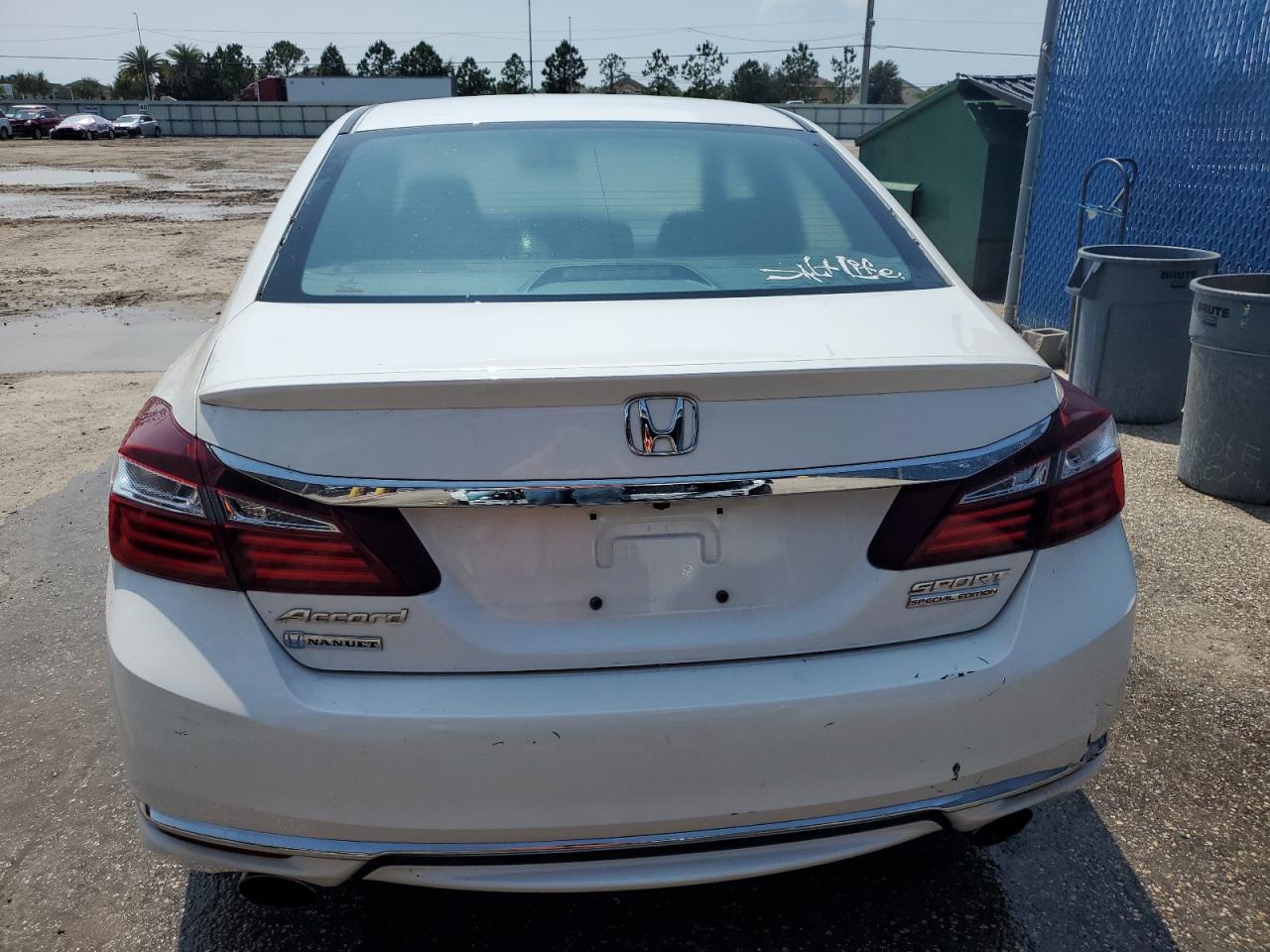 1HGCR2F12HA001723 2017 Honda Accord Sport Special Edition