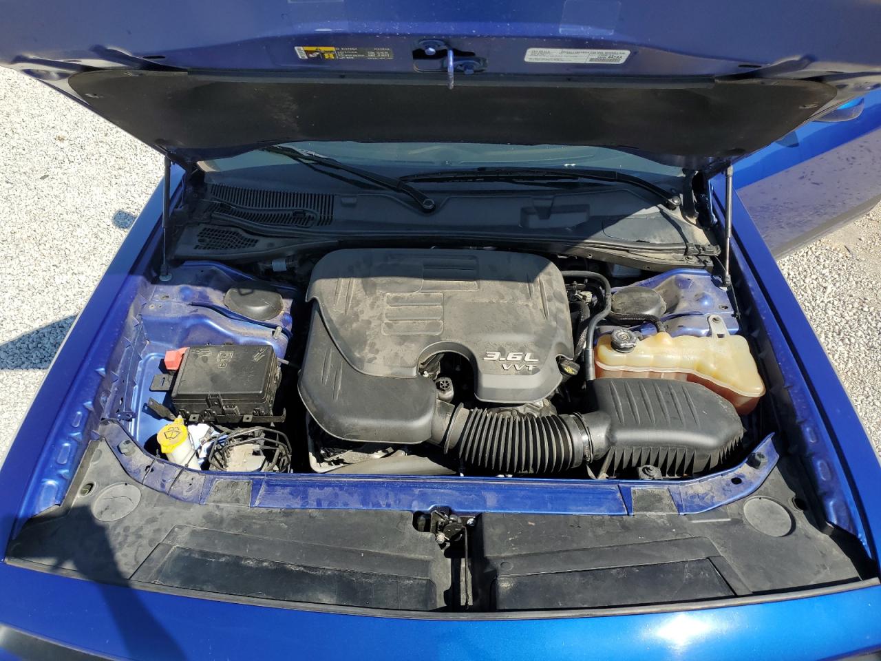 2C3CDZAG8KH635410 2019 Dodge Challenger Sxt