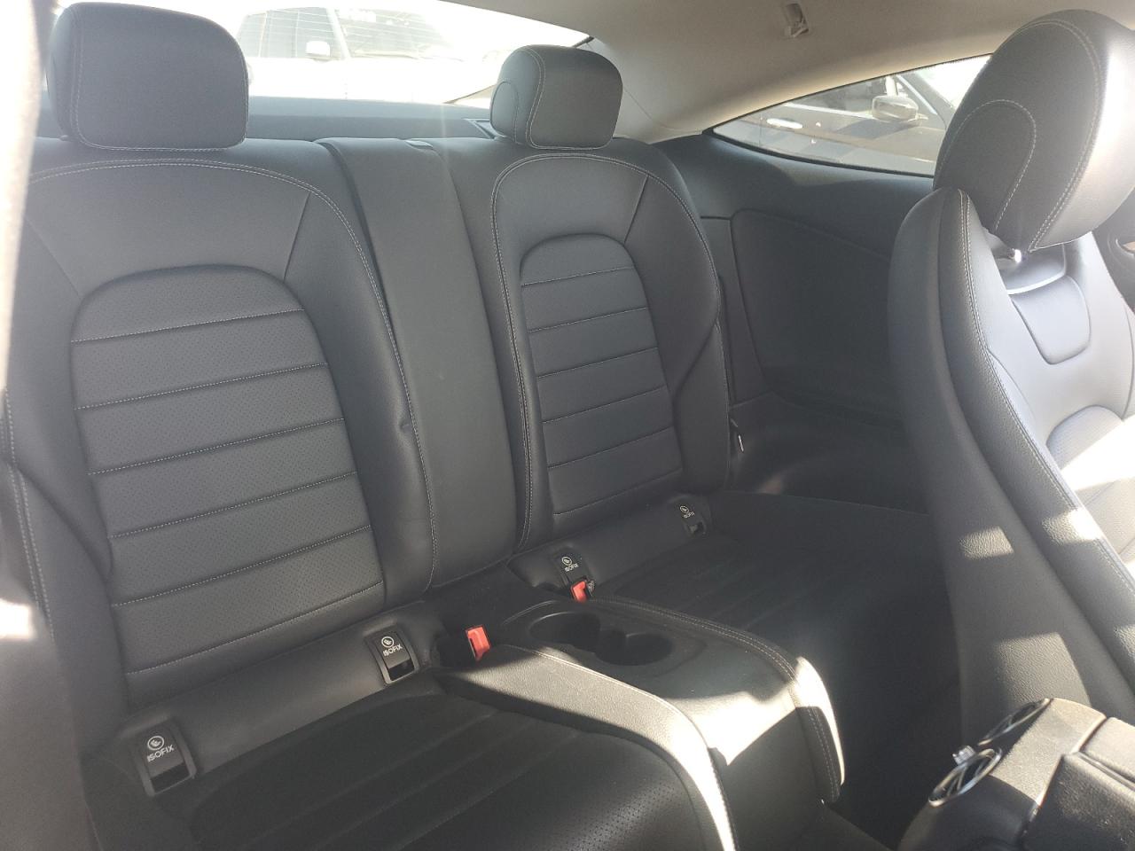 WDDWJ4JB6HF425106 2017 Mercedes-Benz C 300