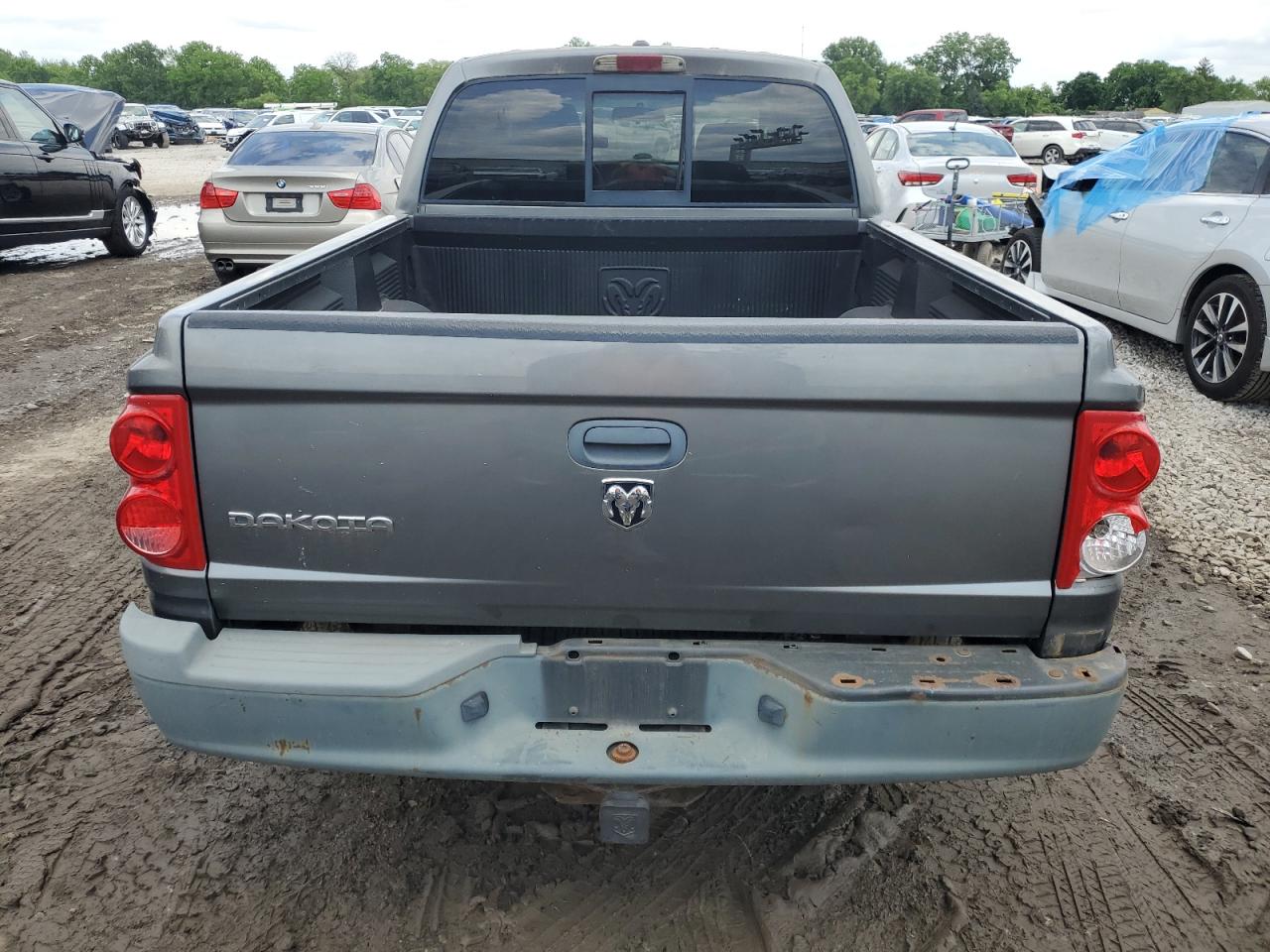 1D7HE38K28S502767 2008 Dodge Dakota Sxt