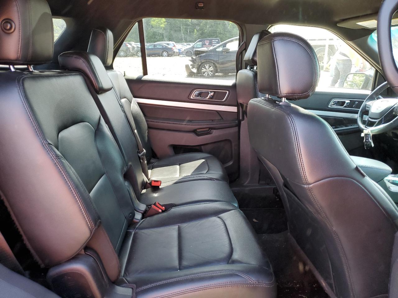 VIN: 1FM5K8D86GGA02766 2016 FORD EXPLORER