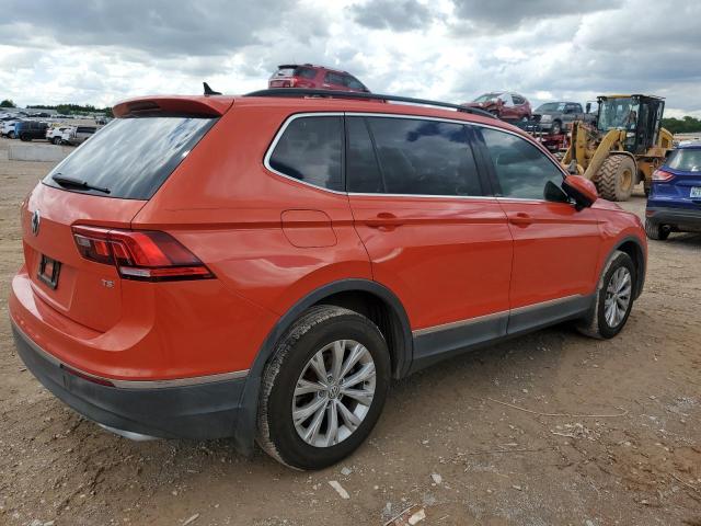 2018 VOLKSWAGEN TIGUAN SE - 3VV3B7AX2JM069428