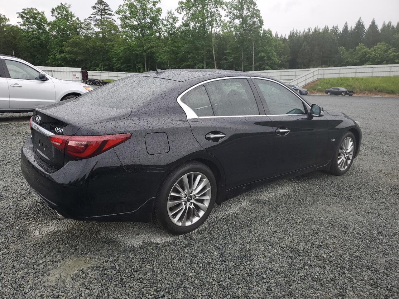 JN1EV7AR2KM555317 2019 Infiniti Q50 Luxe