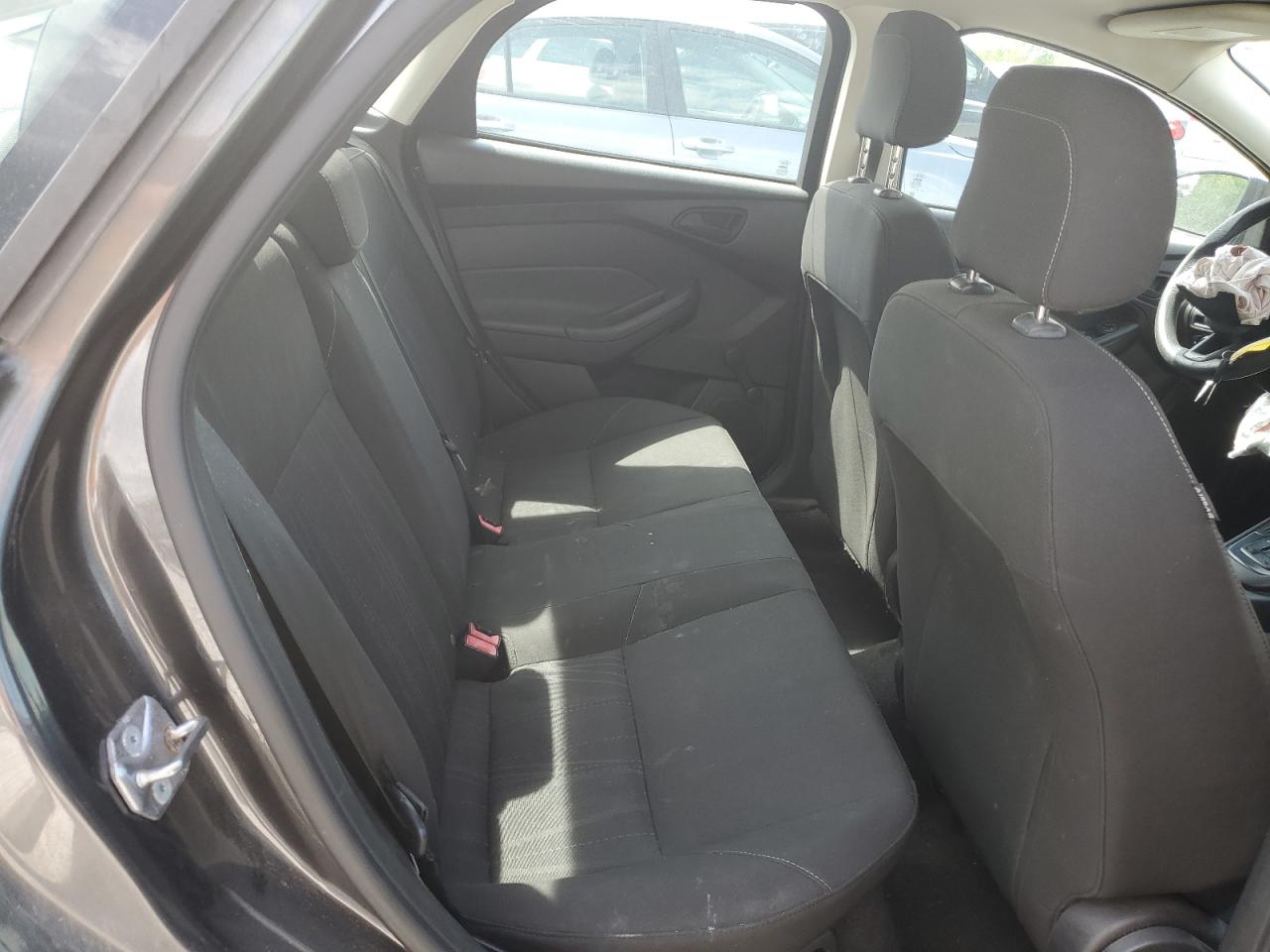 1FADP3E2XFL254921 2015 Ford Focus S