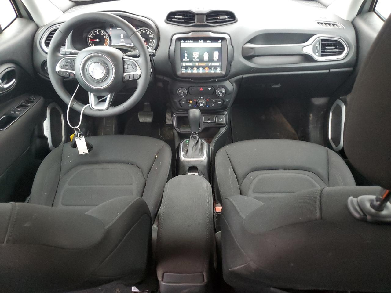 ZACNJABB8KPJ80040 2019 Jeep Renegade Latitude