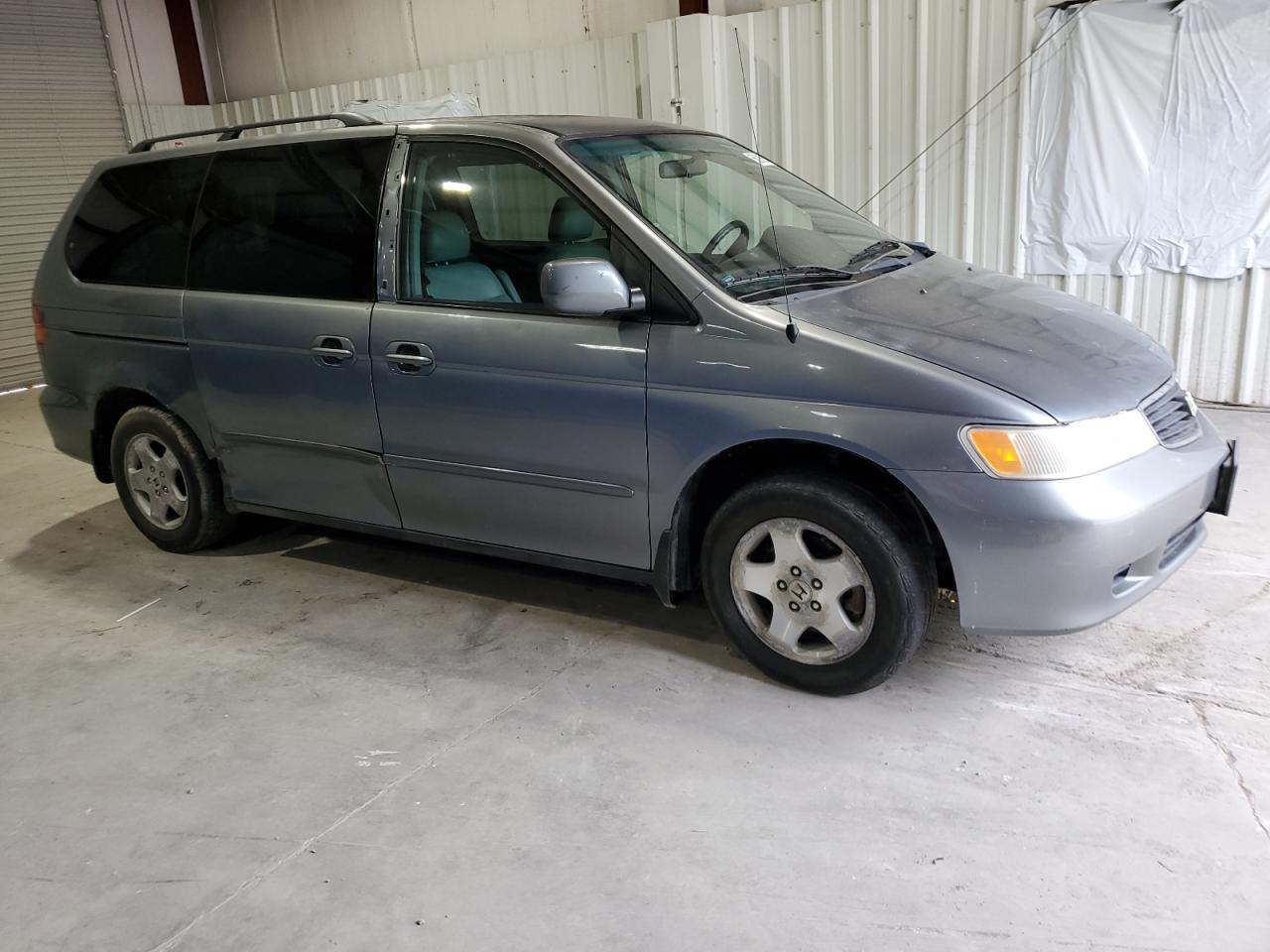 2HKRL1868YH529336 2000 Honda Odyssey Ex