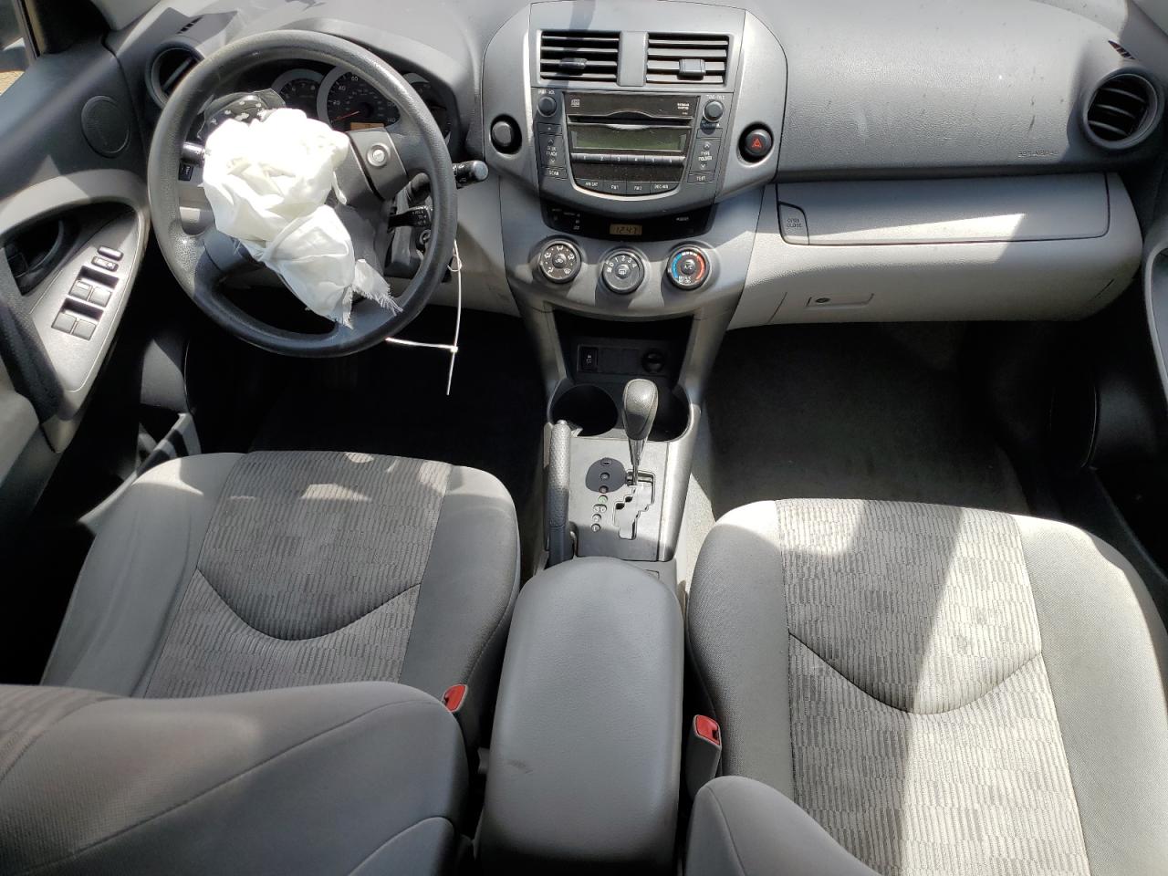 2T3ZF4DVXAW049786 2010 Toyota Rav4