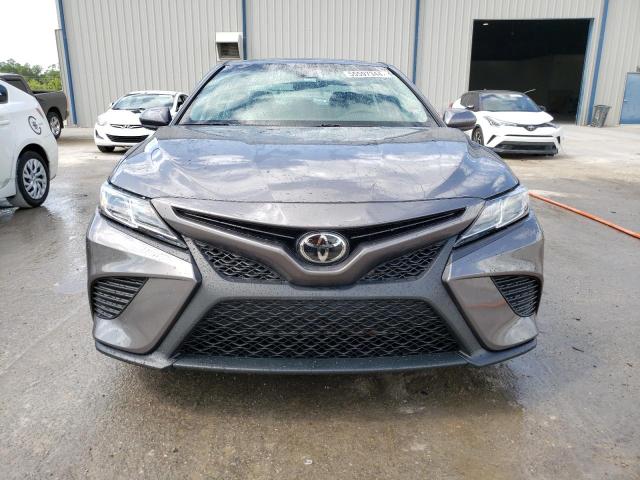 2018 Toyota Camry L VIN: 4T1B11HK4JU617344 Lot: 55597344