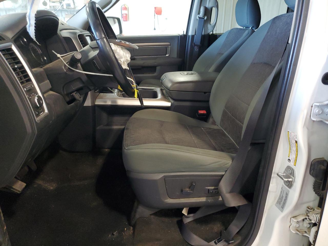 3C6RR6LT7GG287758 2016 Ram 1500 Slt