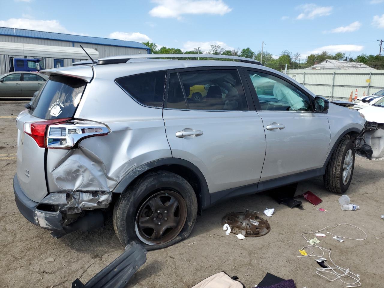 2T3BFREV3EW133631 2014 Toyota Rav4 Le