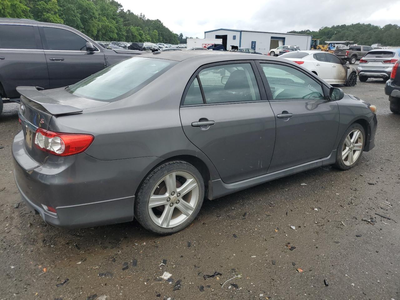 5YFBU4EE7DP110905 2013 Toyota Corolla Base